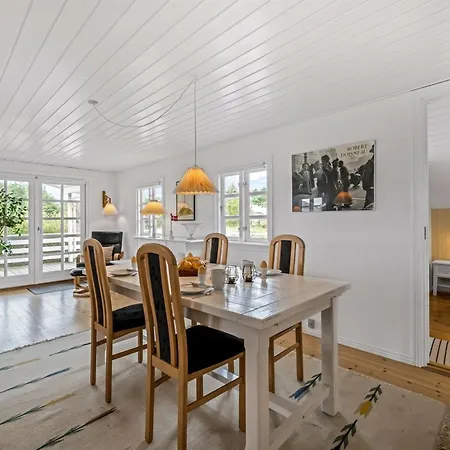 Dortea - 600m From The Sea By Interhome